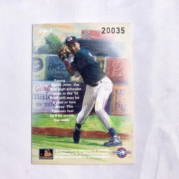 1994 Ted Williams card of Derek Jeter - Picture 9 of 15